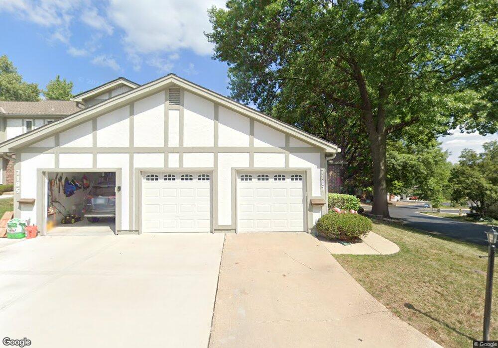 7107 Mastin St, Shawnee, KS 66203 - photo 1