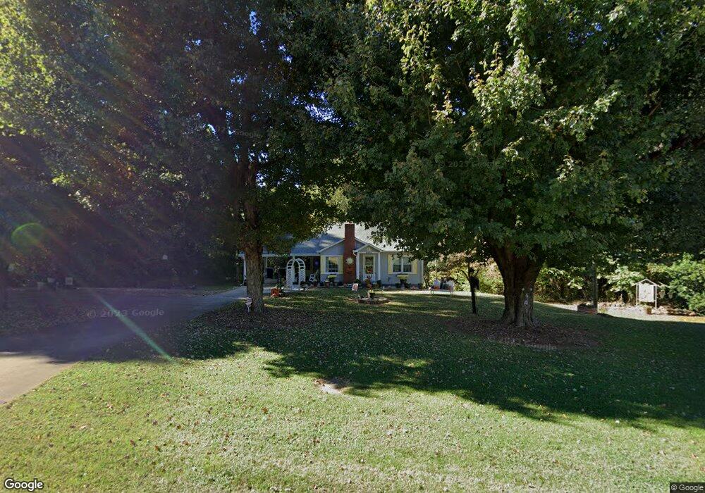 1117 N Center St, Statesville, NC 28677 - photo 1