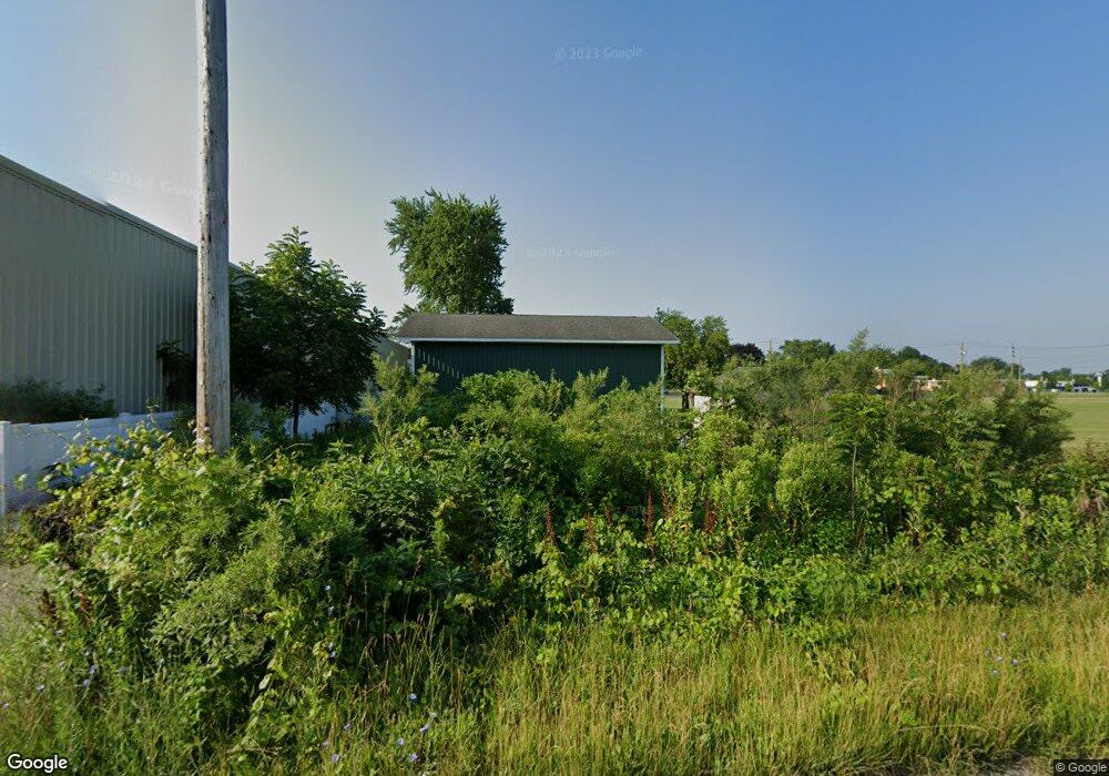 24 Linden St W, Three Oaks, MI 49128 - photo 1