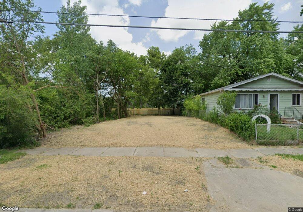 1715 Oklahoma Ave, Flint, MI 48506 - photo 1