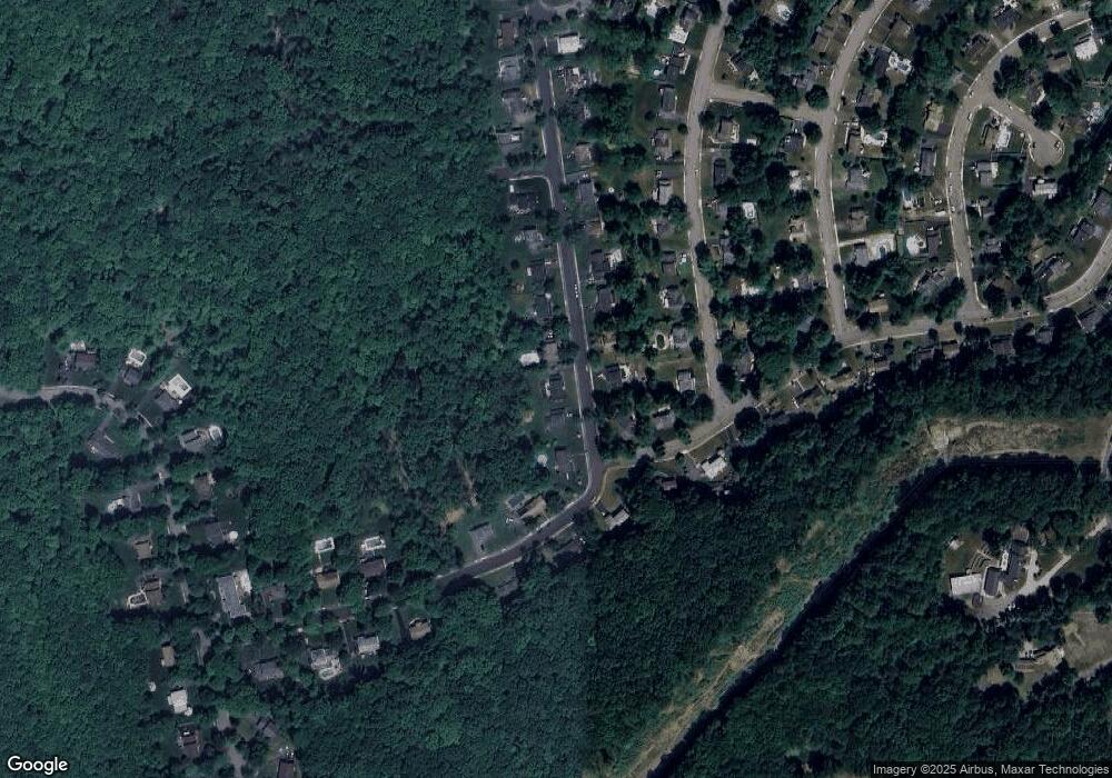 90 Toby Dr, Succasunna, NJ 07876 - photo 1