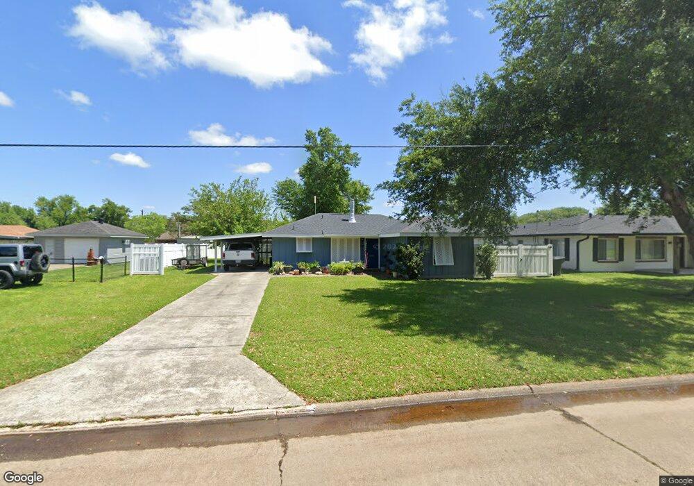 109 Petticoat Ln, Lake Charles, LA 70605 - photo 1