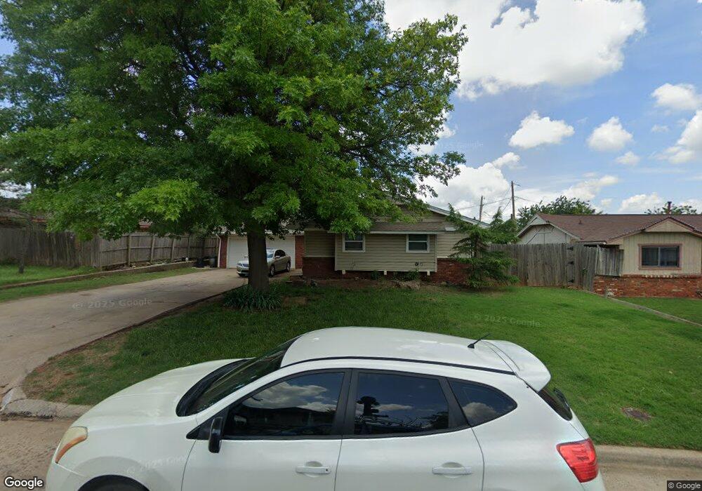 6505 N Grove Ave, Warr Acres, OK 73132 - photo 1