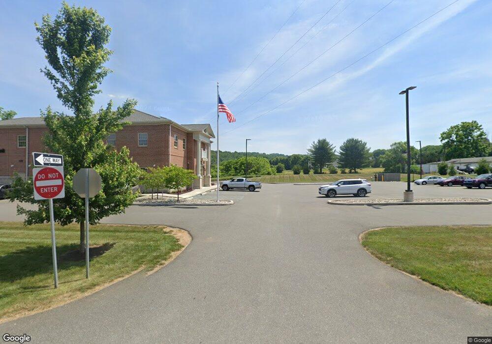 4892 Buckeye Rd, Emmaus, PA 18049 - photo 1