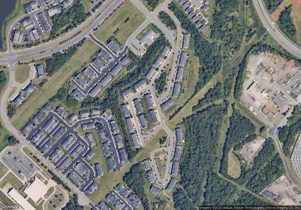 9208 Dawkins Crest Cir, Bristow, VA 20136 - photo 1