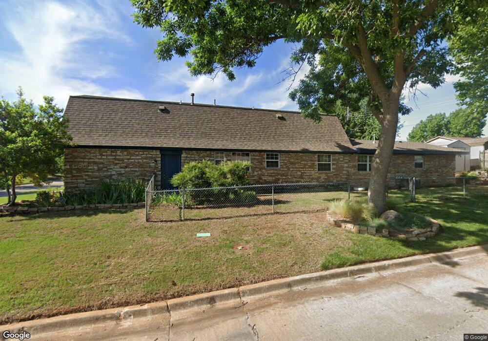 5929 Kingston Rd, Oklahoma City, OK 73122 - photo 1