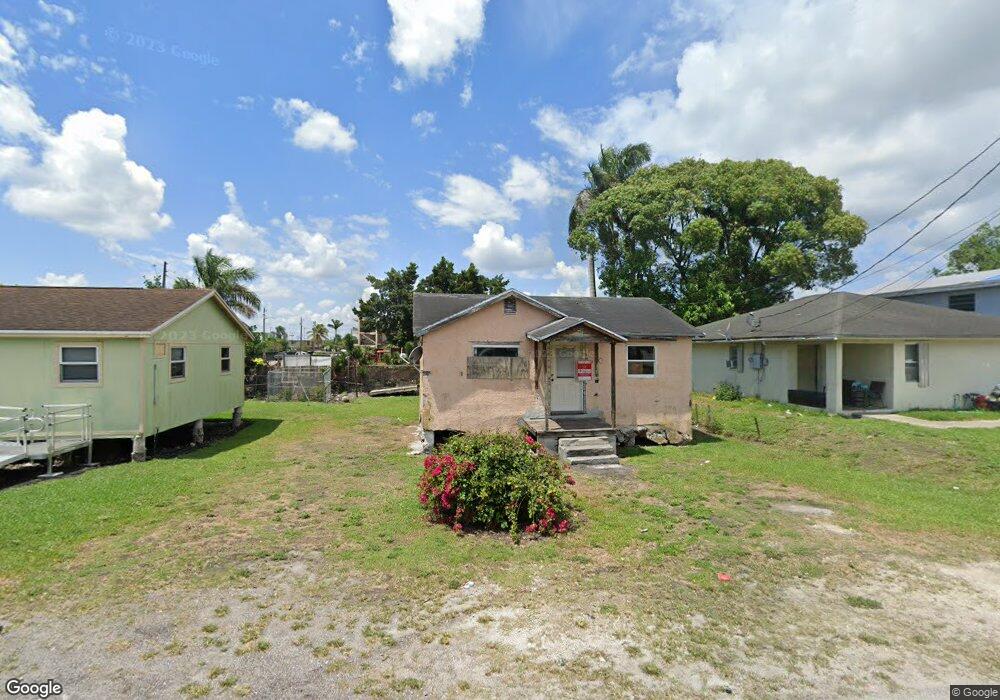 400 SW 3rd St, Belle Glade, FL 33430 - photo 1
