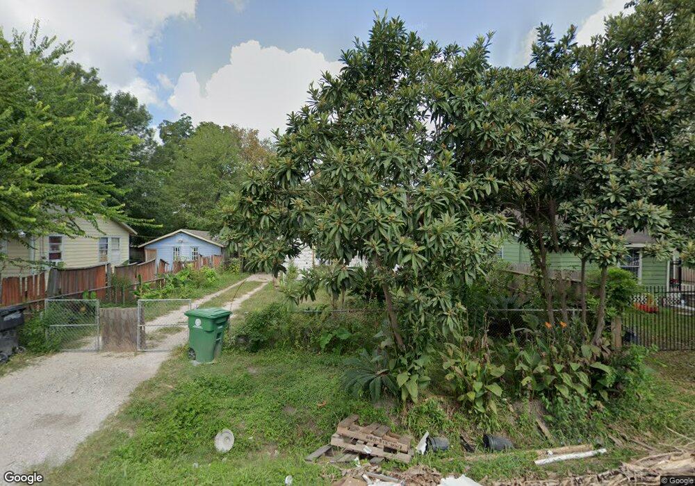 2913 Wimberly St, Houston, TX 77093 - photo 1