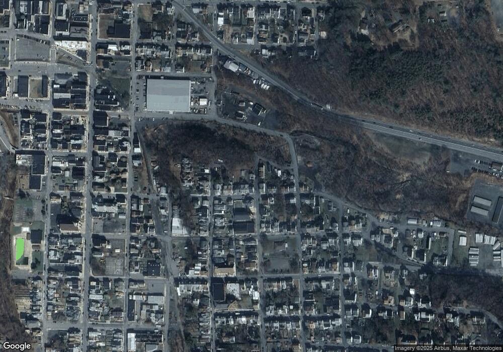 320 N Cherry St, Shamokin, PA 17872 - photo 1