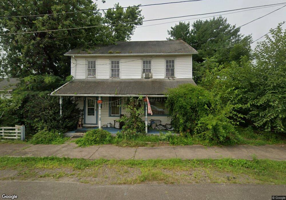 609 Maple St, Berwick, PA 18603 - photo 1