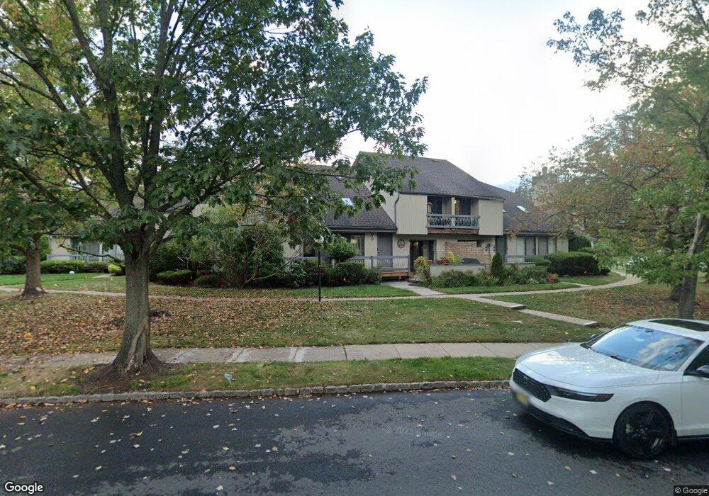 28 Sherborne St, Somerset, NJ 08873 - photo 1