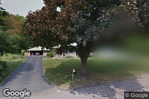 5020 Holiday Rd, Minnetonka, MN 55345