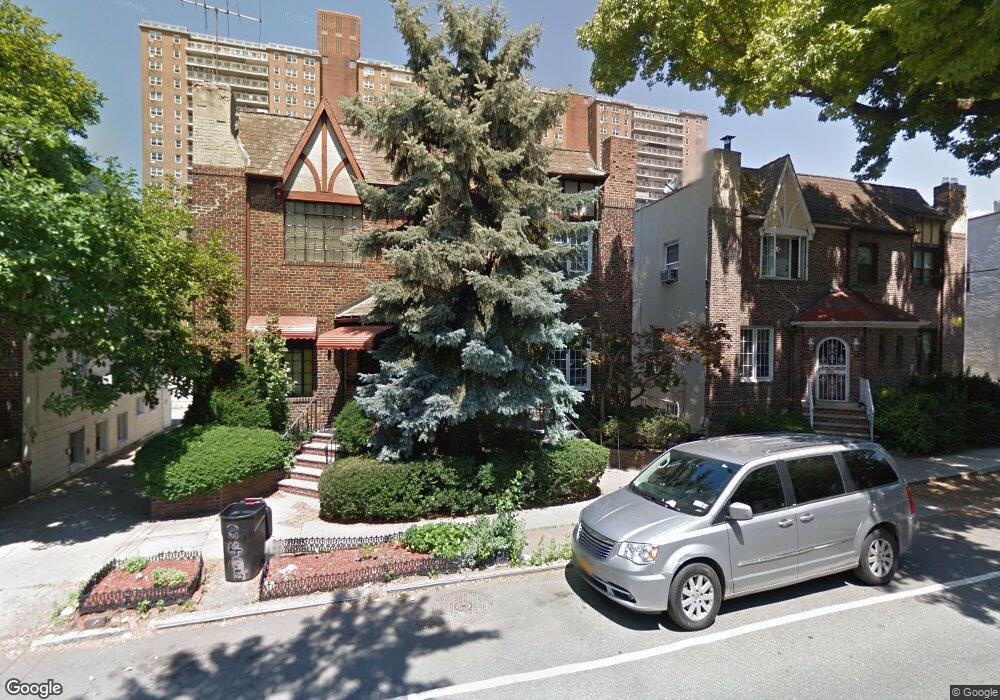 3407 Tibbett Ave, Bronx, NY 10463 - photo 1