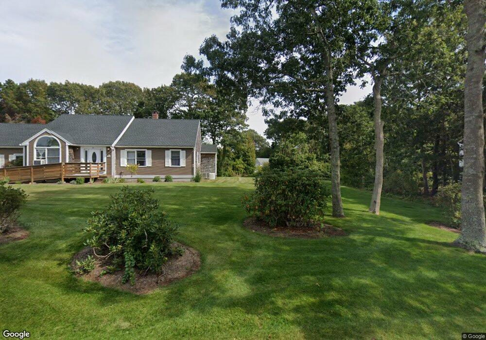 59 Hanson Cir, Falmouth, MA 02536 - photo 1