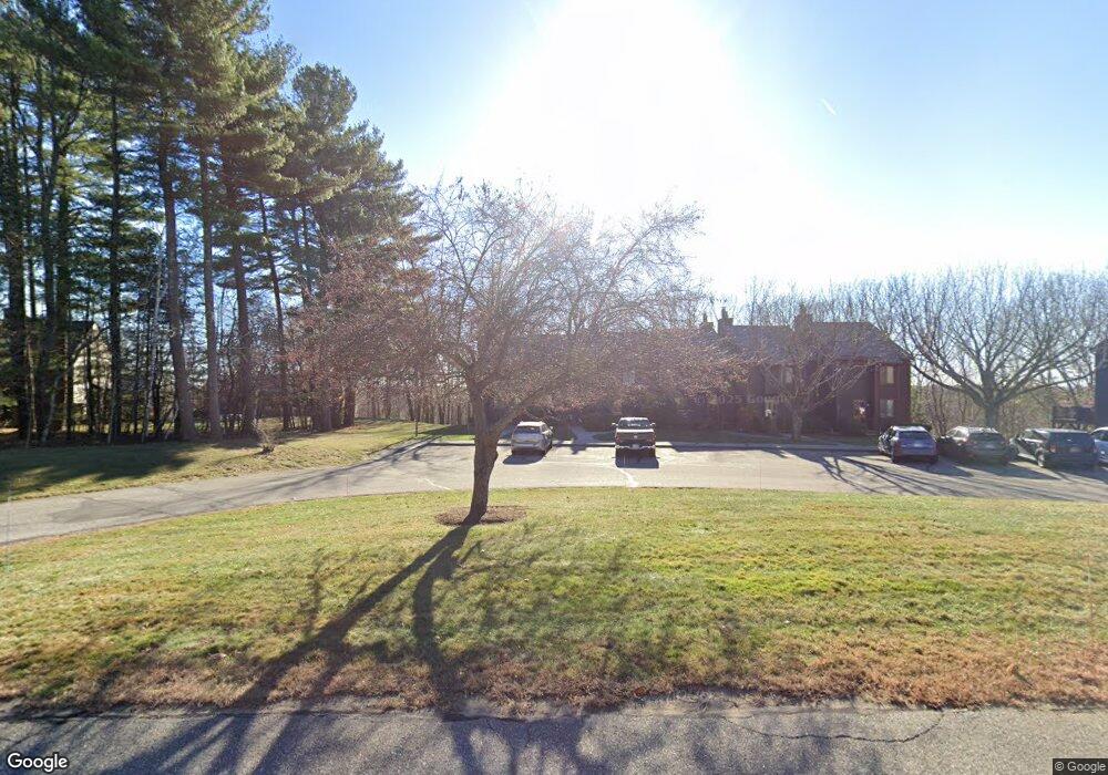 61 Thornhill Rd, Stratham, NH 03885 - photo 1