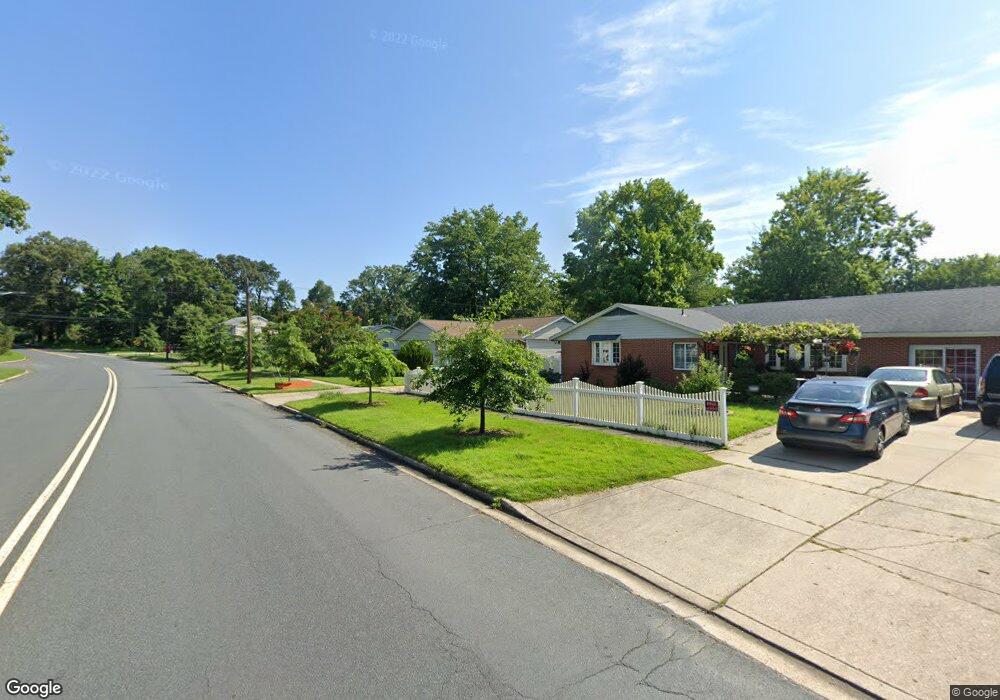 6607 Cipriano Rd, Lanham, MD 20706 - photo 1