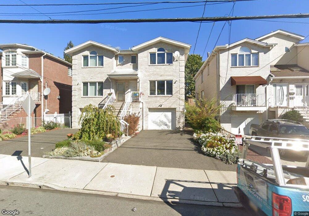 291 Knox Ave unit A, Cliffside Park, NJ 07010 - photo 1