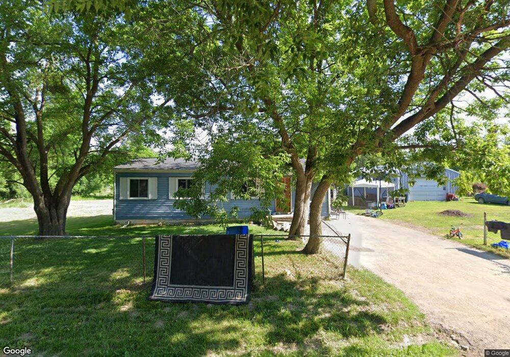 1302 N Cornell Ave, Flint, MI 48505 - photo 1