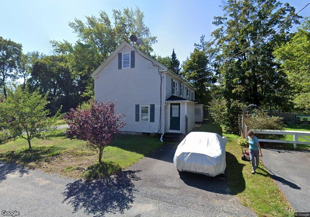 15 Mitchell St, Medfield, MA 02052 - photo 1