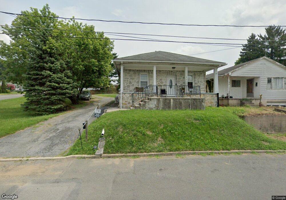 1201 S Gilmore St unit 1209, Allentown, PA 18103 - photo 1