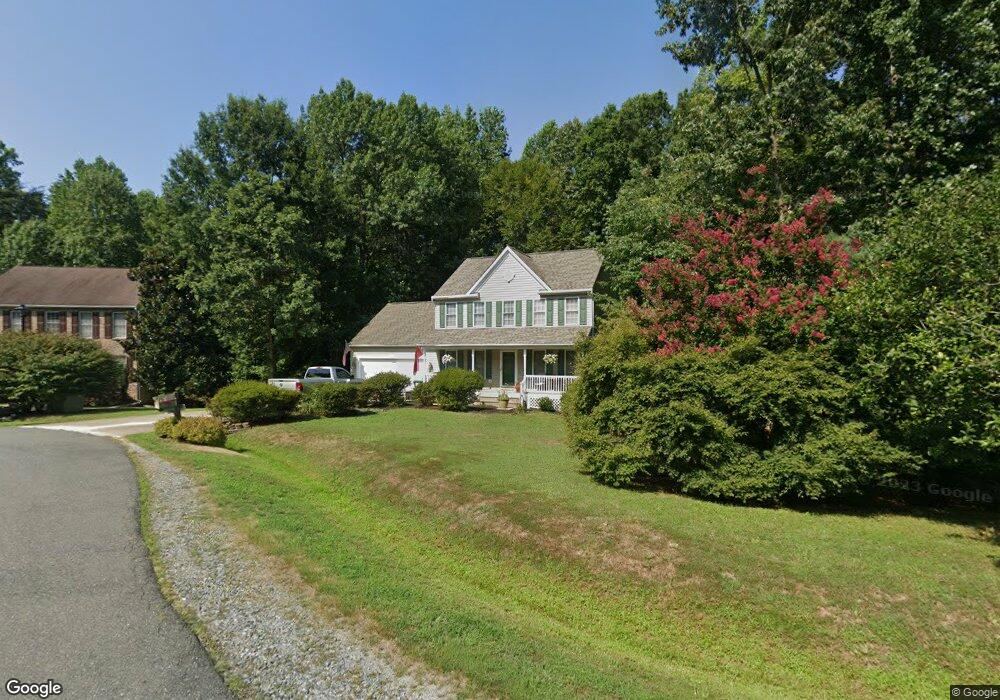 10404 Woodlake Ct, Spotsylvania, VA 22553 - photo 1