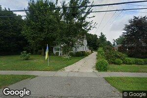 1676 W Main Rd, Laurel, NY 11948
