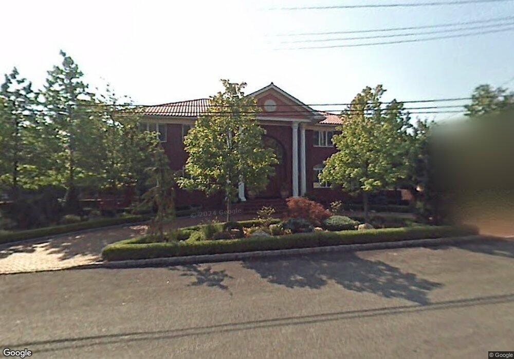 20 Whitwell Place, Staten Island, NY 10304 - photo 1