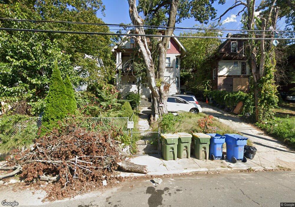 162 Waterville St, Waterbury, CT 06710 - photo 1