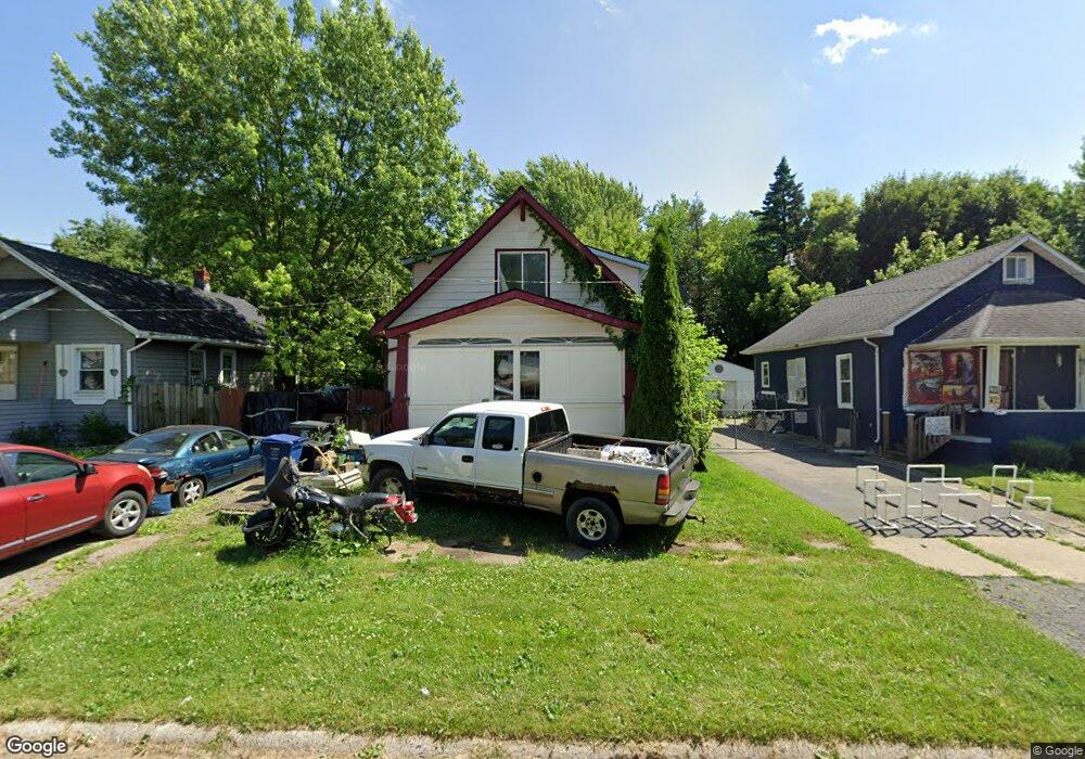 637 Vermilya Ave, Flint, MI 48507 - photo 1