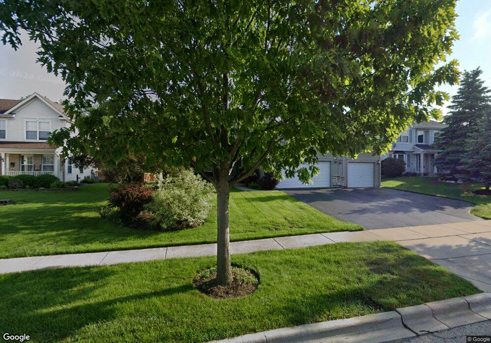 320 Winding Canyon Way, Algonquin, IL 60102 - photo 1