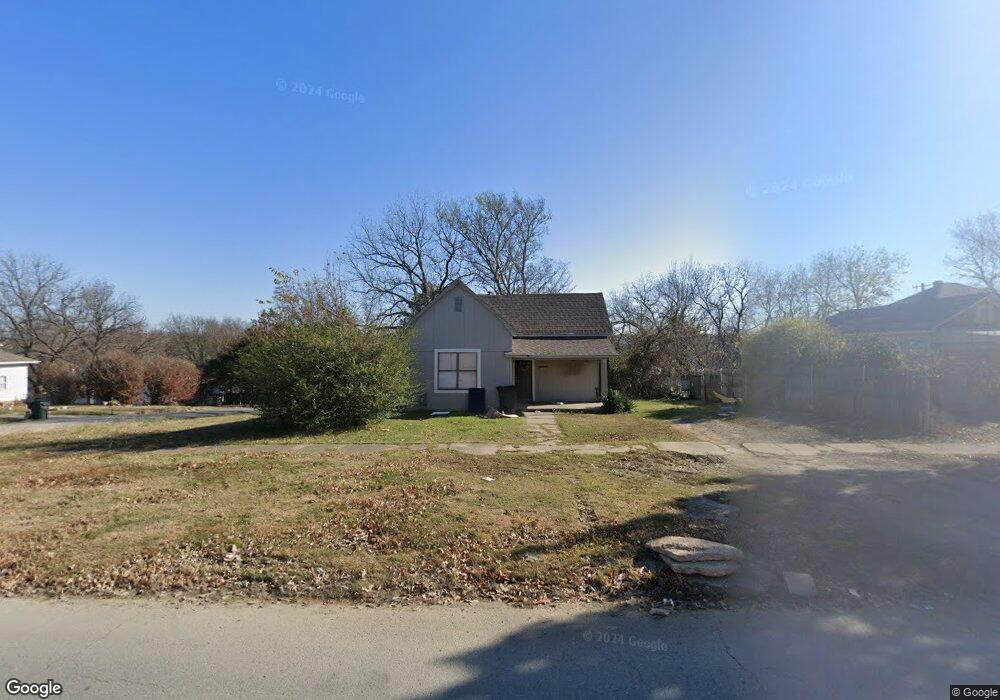 224 N 3rd St, Henryetta, OK 74437 - photo 1