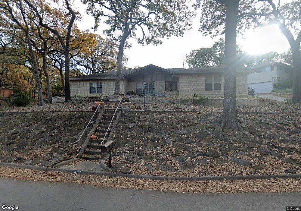 4107 Woodridge Cir, Euless, TX 76040 - photo 1