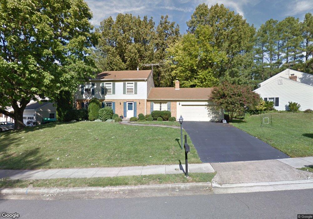 5404 Ellzey Dr, Fairfax, VA 22032 - photo 1