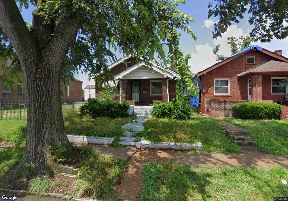 4213 N Newstead Ave, Saint Louis, MO 63115 - photo 1