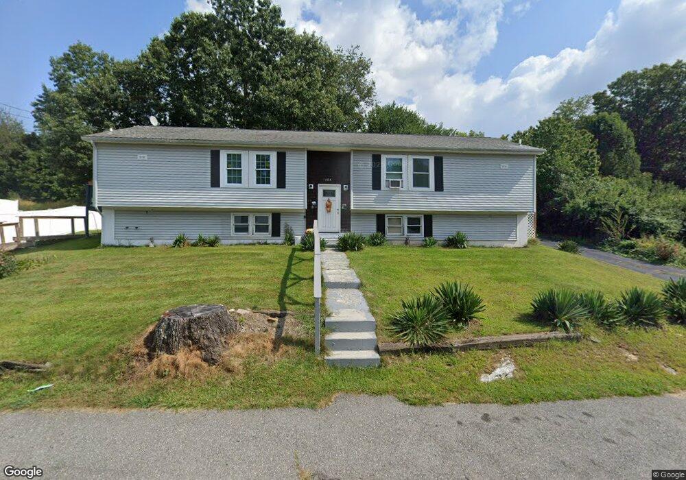 464 Charlton St, Southbridge, MA 01550 - photo 1