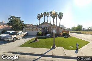 902 Crown Pointe Dr, Bakersfield, CA 93312