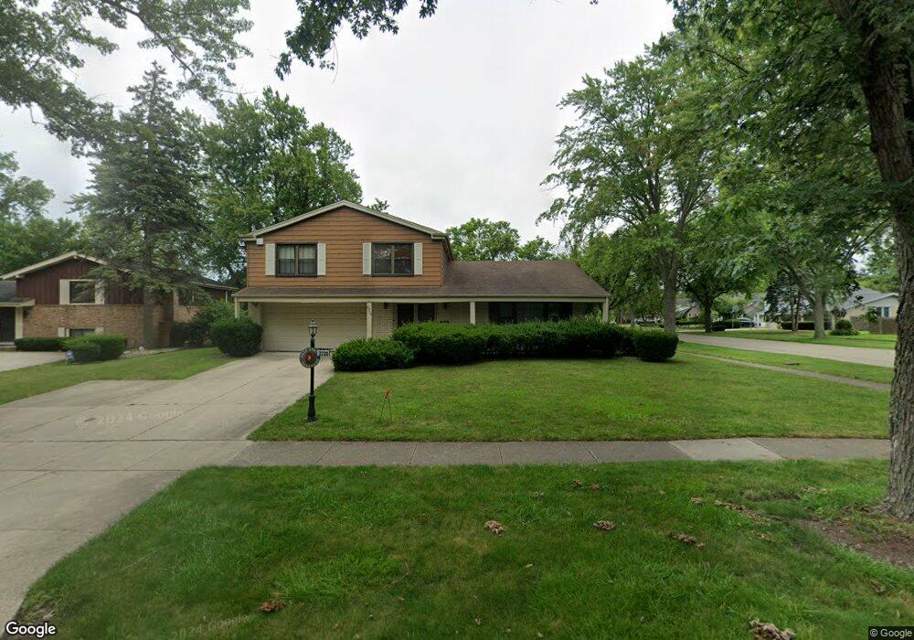 3239 Maple Leaf Dr unit 1, Glenview, IL 60026 - photo 1
