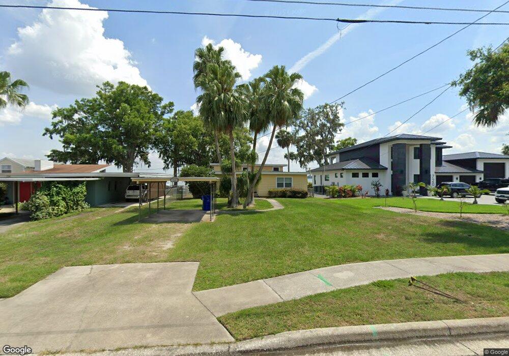 722 Lake Dora Dr, Tavares, FL 32778 - photo 1