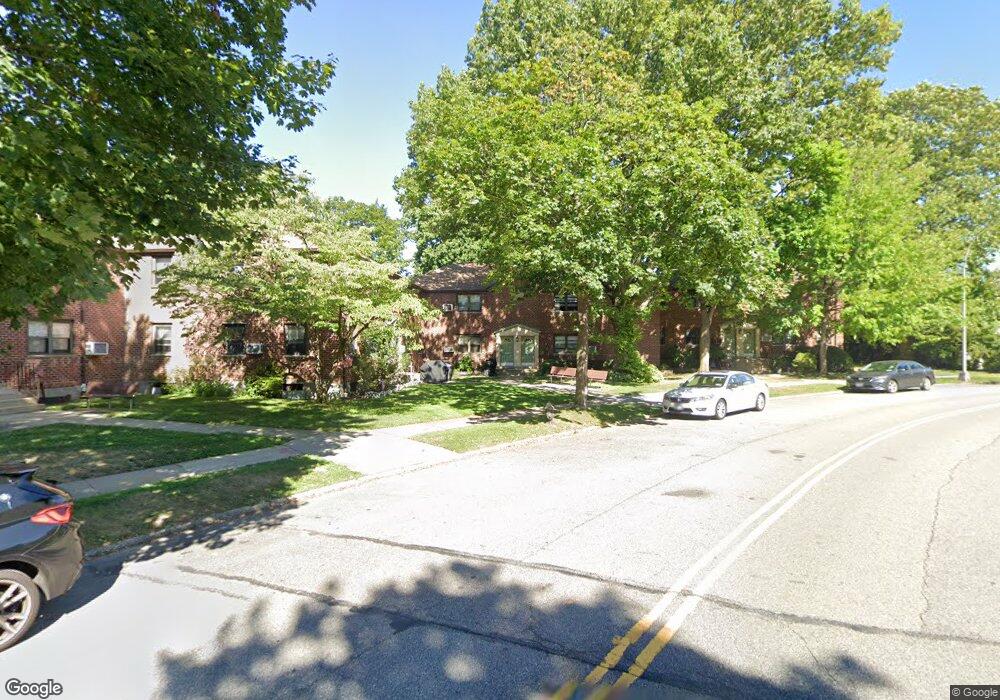 24583 62nd Ave, Little Neck, NY 11362 - photo 1