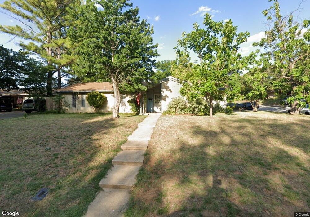 1124 Irwin Dr, Hurst, TX 76053 - photo 1