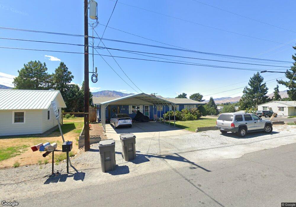 290 N Iowa Ave, East Wenatchee, WA 98802 - photo 1