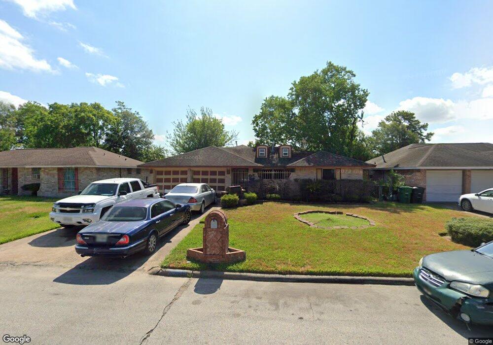 8618 Damascus Dr, Houston, TX 77088 - photo 1
