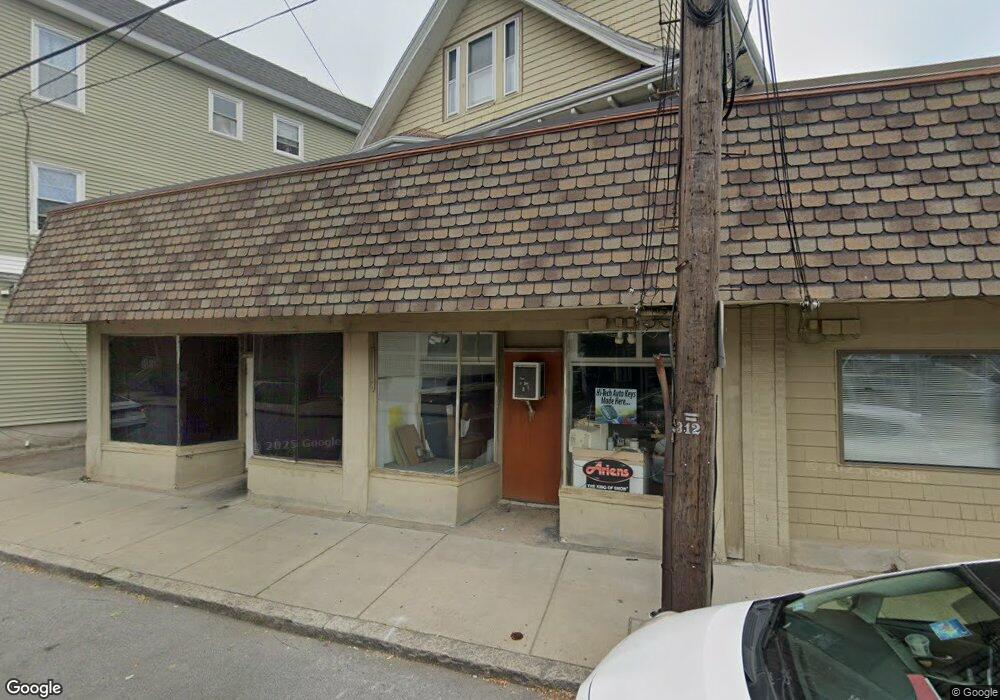 462 Shirley St, Winthrop, MA 02152 - photo 1