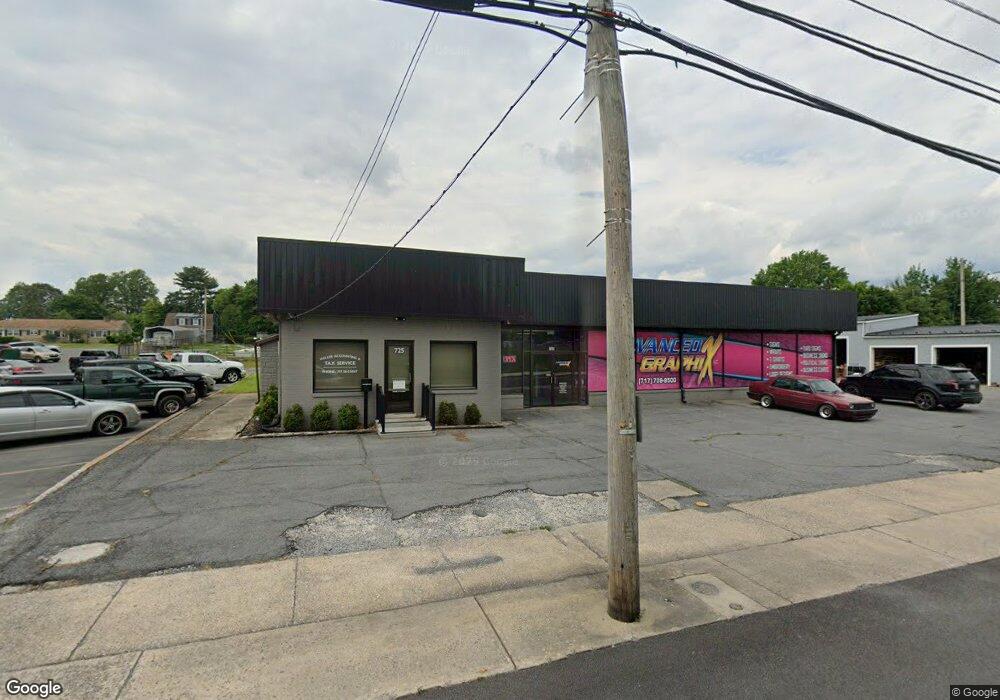 725 S 4th St, Chambersburg, PA 17201 - photo 1