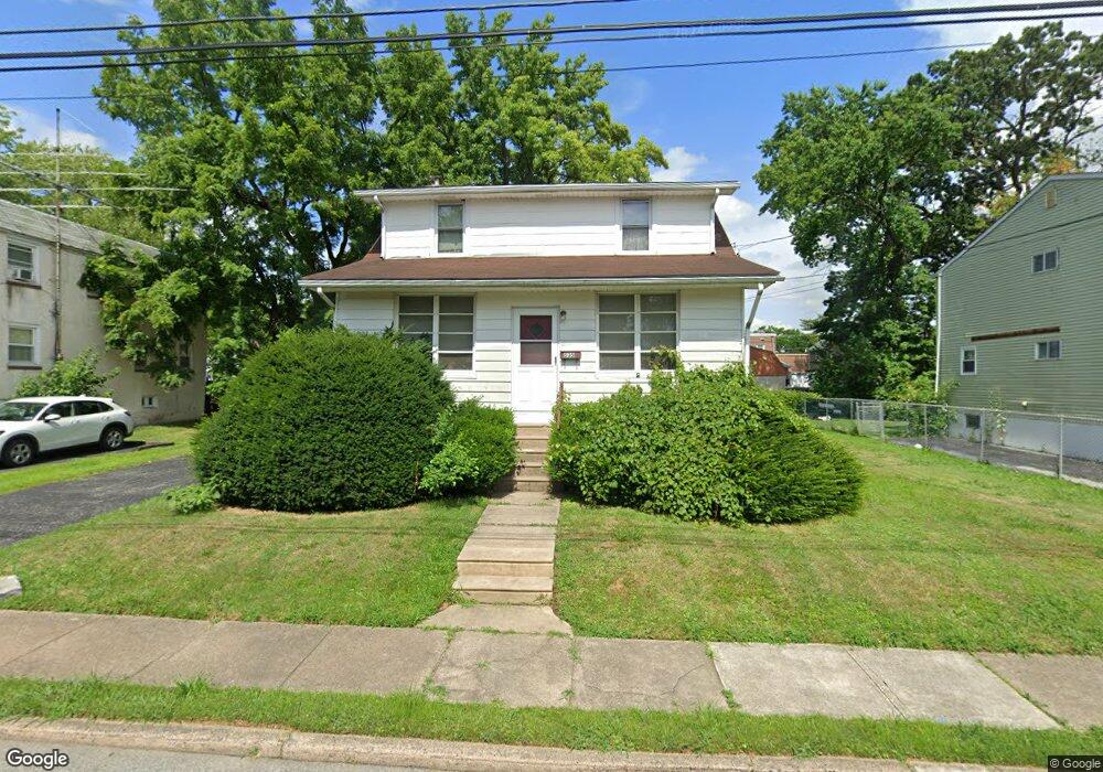 535 Pershing Ave, Darby, PA 19023 - photo 1