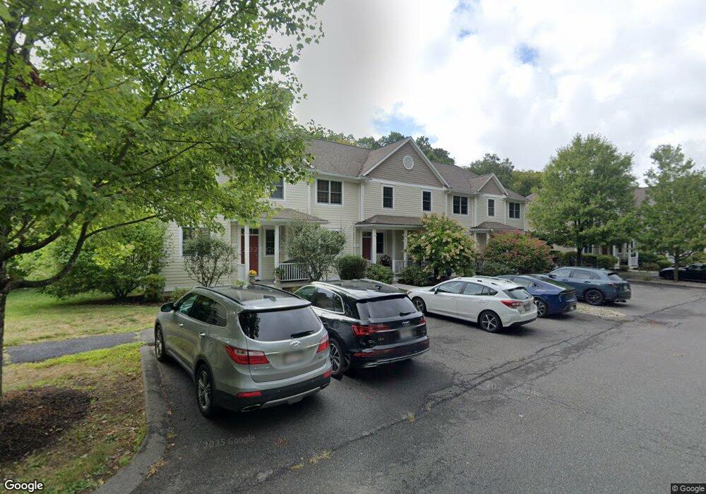 208 Pine St unit 12, Amherst, MA 01002 - photo 1