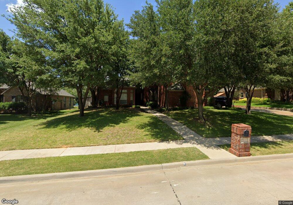 31 Royal Oaks Cir, Denton, TX 76210 - photo 1