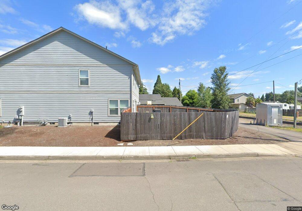 210 Williams St, Independence, OR 97351 - photo 1