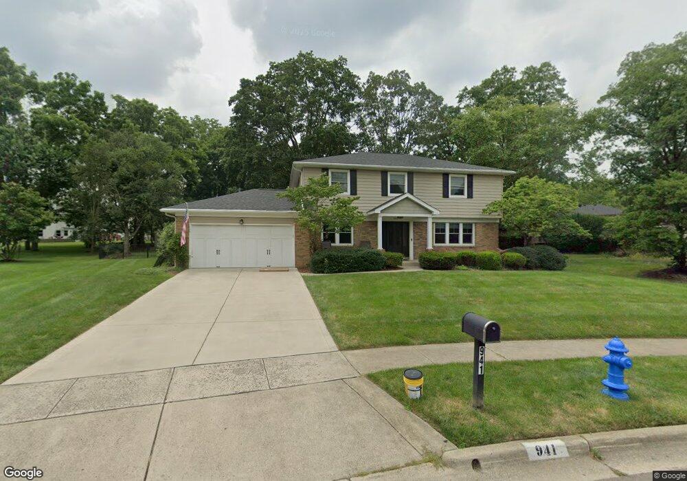 941 Clayton Dr, Worthington, OH 43085 - photo 1