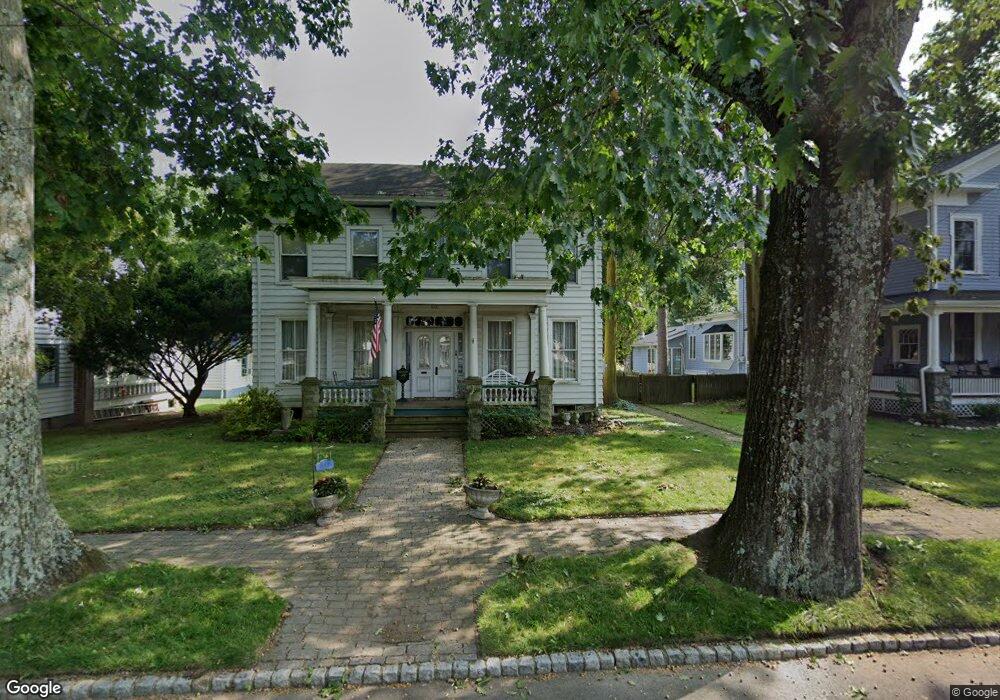 526 2nd St, Belvidere, NJ 07823 - photo 1